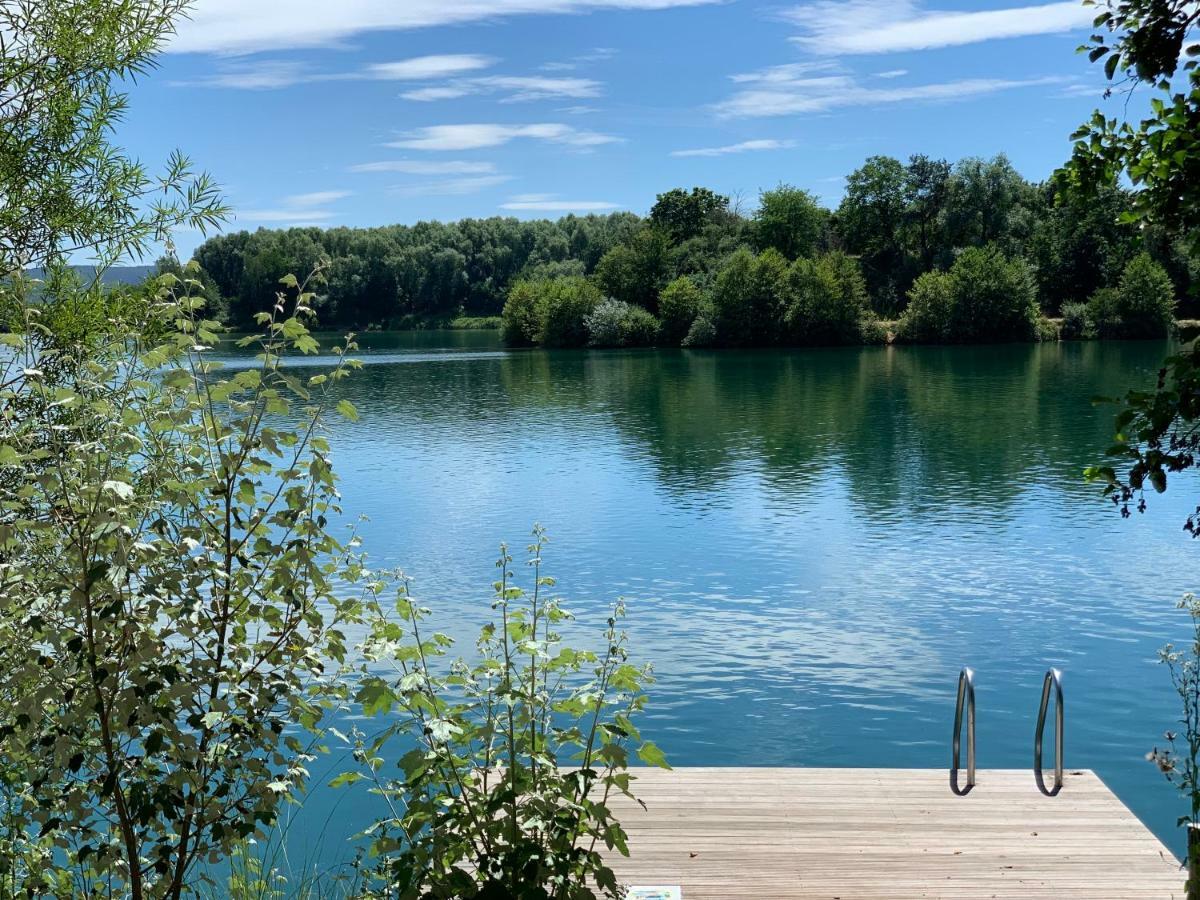 Seehotel Niedernberg - Das Dorf Am See Exterior foto